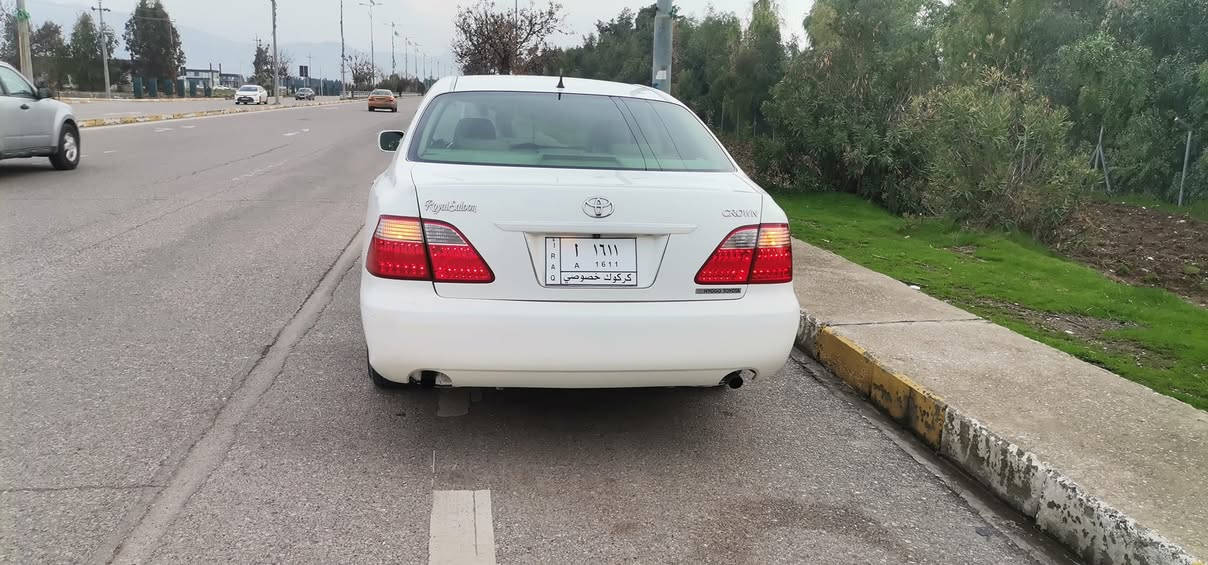 شاهینە بڕاوە 2007ساج مەلەکی گەورەبەگەورە تازە داغڵ کامل مەسرەف کراو گێڕومەکینە تەقەوڕەقەو سەقفو حیزام بەشەرت کامل جایز کراوە ماڵێکی زۆر پاکو تندوتۆڵە سعری 52گەڵاو مەعامەلە ***********
