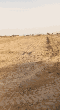 السلام عليكم 
قطعة ارض زراعيه للبيع 
المساحه 3 دونم على شارعين شارع تبليط وشارع سبيس متوفره كافة الخدمات من كهرباء وسحب وتبليط ومدرسه قريبه صالحه للسكن والزراعه نهر سقي يبعد عنها ١٠ امتار ماء اساله قريب كهرباء بيها شارع تبليط جديد تقع في منطقة سعيدان تبعد عن الشارع العام المؤدي الى الساده الاخوان ٧٠٠ متر تقريبآ  
للاستفسار ***********
