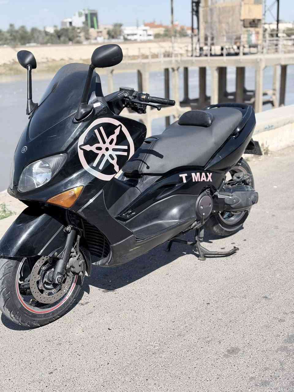 T MAX 2008 نوزل دراجه كامله رقم بغداد شرط التحويل كلشي ما ناقصها ممشه50 الف 3 سويچات سكيورتي وارد يابان عليها ادامه   كامله تايرات زوج جدد و دهن جديد مكاني بغداد للاستفسار ***********
