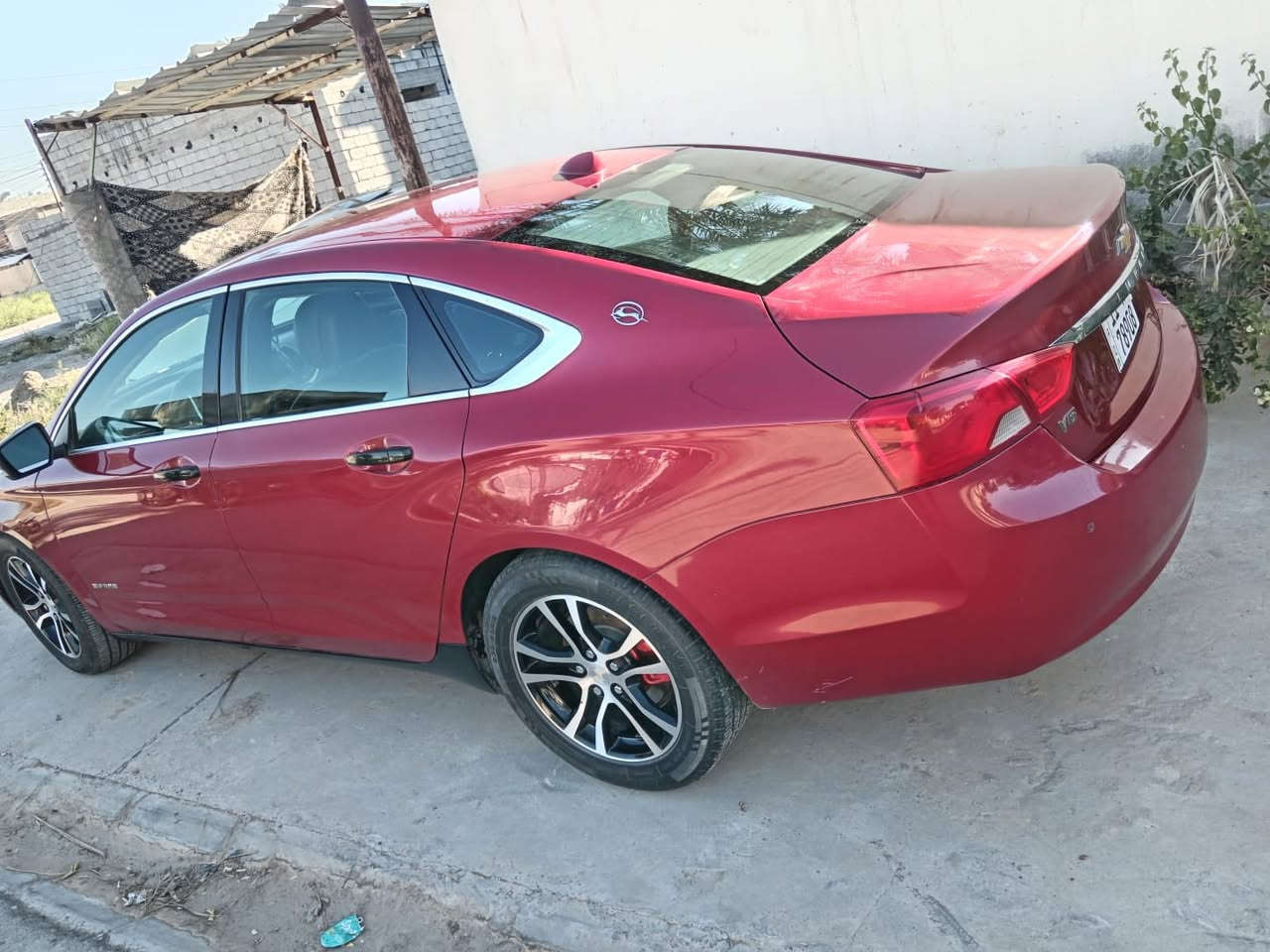 السلام وعليكم امبالا ٢٠١٤ فول مواصفات عده الفتحه محرك سته سلندر اكاديا بيها صبغ اقل الحزام ضررها جوه قبق البانزين والسياره جديده ما متعوبه وكامله  تبريد ثلج تخم تاير صدر مناقصهه كلشي ع فحص رقم بغداد دولي تحويل ثاني يوم للبيع السعر ١٠٠ وبيها مجال او مراوس بسياره اربعه سلندر *********** مكانها ديالى
