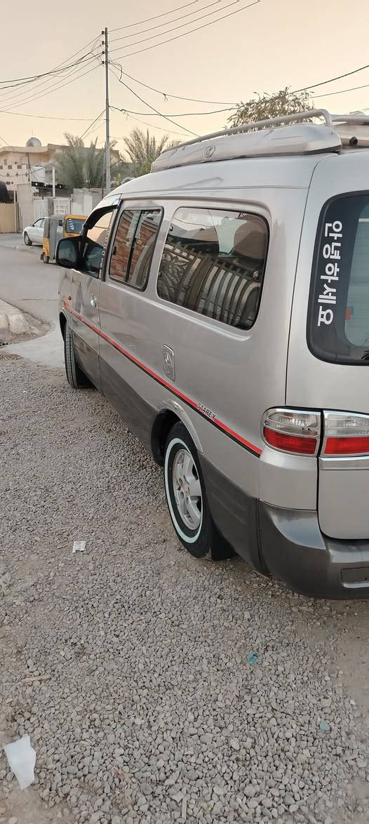 السلام عليكم جميعاً ستاركس موديل 2006 رقم احمر بابل معمره تعمير بل كامل أو تعمير مال جناي مصبوغه عام بيهه ضربه بل جاملغ الخلفي وره باب اسلايت والباقي ابكفالتي تخم ويل تخم تاير باتري جديد الكهربايات كلهه شغاله السياره كبل للشارع مذب عليهه ولا ربع للستفسار الاتصال بالرقم *********** او مراسله الصفحة السعر ٨٥ او بيهه مجال قليل التحويل مو باشر
