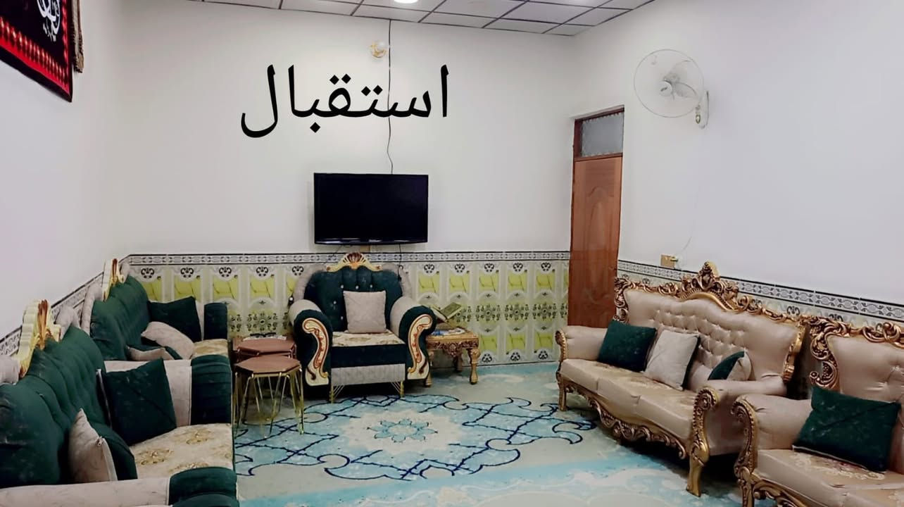 ‏يا الله بيت للبيع ‏الزراعي ‏نجف حي ميسان

‏قروب سكله الكرعاوي وقرب شارع 60 المساحة 200 متر

‏ركن. ثلاثة غرف نوم  صالة    مطبخ    استقبال

‏صحيات. داخلية وخارجيةطارمه. حديقة

‏السعر  75   مليون. وبي مجال
"""""""""""""""""""""""""""""""""""""""""""""""""""
         ‏مكتب أبو حوراء الحسناوي للعقار

‏الاتصال.  ***********و ***********

￼.  عنوان المكتب نجف حي ميسان مقابل السوق الأخير

‏عندك عرصة أو بيت للبيع اتصل
