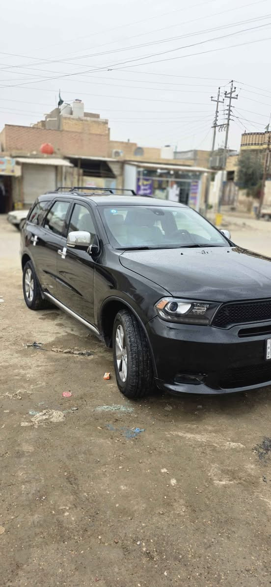 دوج دورانكو فئه لمتد فول مواصفات  اعلى فئه معروفه مواصفات لمتد   موديل ١٤ معلايه ١٧    ب اسمي سنويه مجدده ٥ سنوات توني مجدده حادثه  مبدل جاملغ الامامي الايسر  مع حافه البنيد نفسيته معمر وربع صبغ من حافه البنوراما  سياره جاهزه احلا من الصوره  فئه لمتدد فول مواصفات السعر ١٦٣ وبيه مجال العنوان ذي قار الشطره  *********** Singapore
