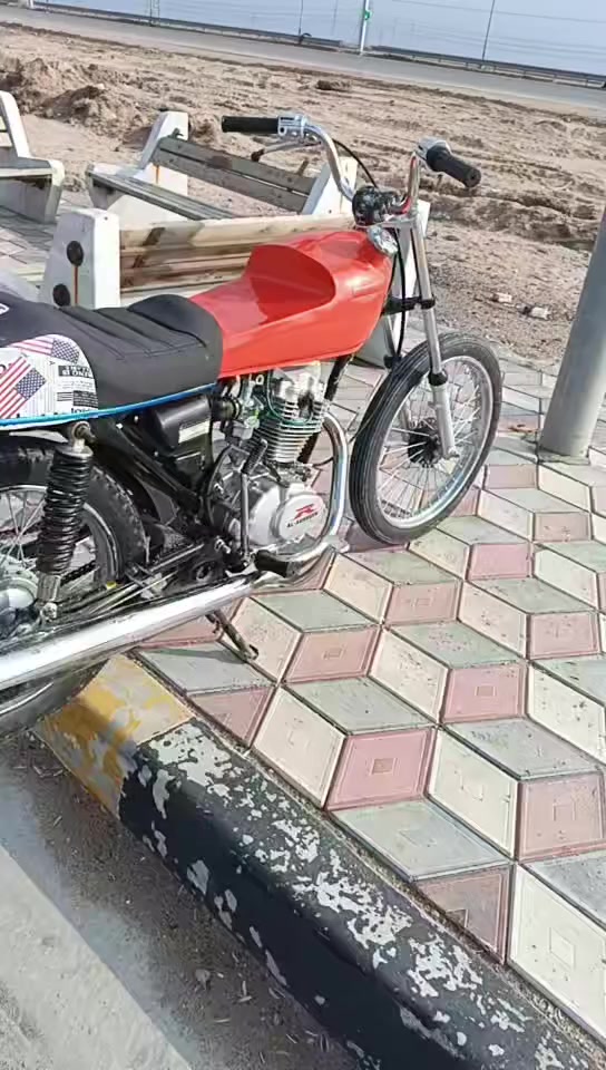 دراجه البيع السعر 500 وبيهي مجال بسيط المكان ابي الخصيب ...ادوات ... ***********  ول ما يشتري لا يخابر
