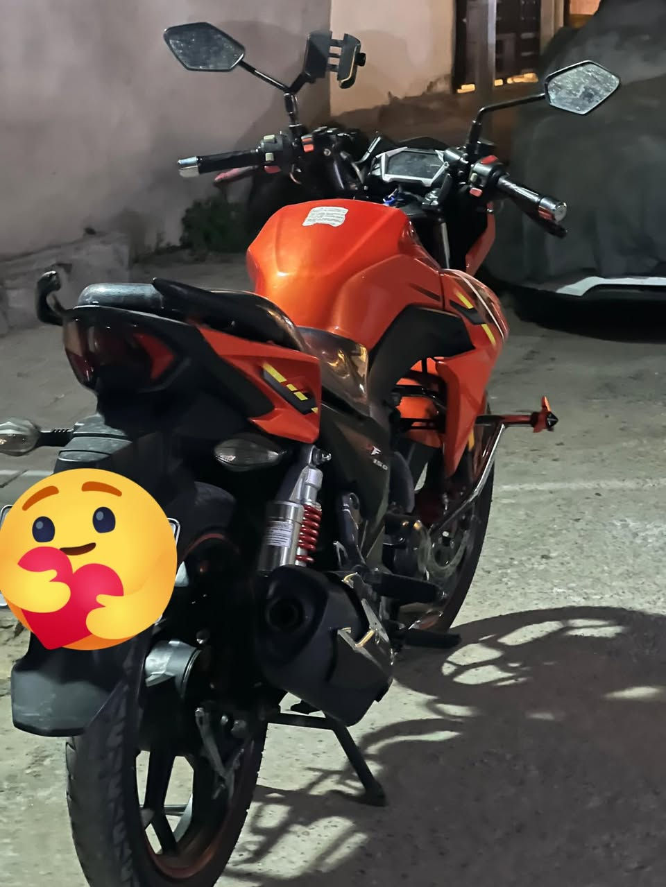 سلام عليكم دراجه البيع موديل ٢٠٢٠مسجله وكامله الواحات نكليزي تحويل ثاني يوم دراجه مكفوله من ضربه أو كلبه حيل حيل جديده دراجه مكانه رمادي التالميم سعره ١٦وبيه مجال بسيط ***********
