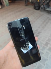 سامسونج S9+ • قطع غيار • شاشة مفطورة