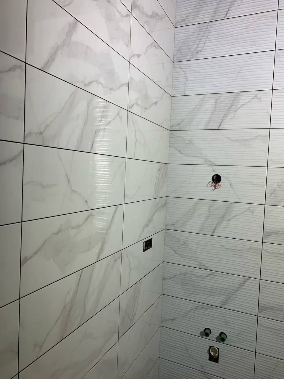 كادر عمل للبورسلين جدران ارضيه بغداد وتساب ***********
