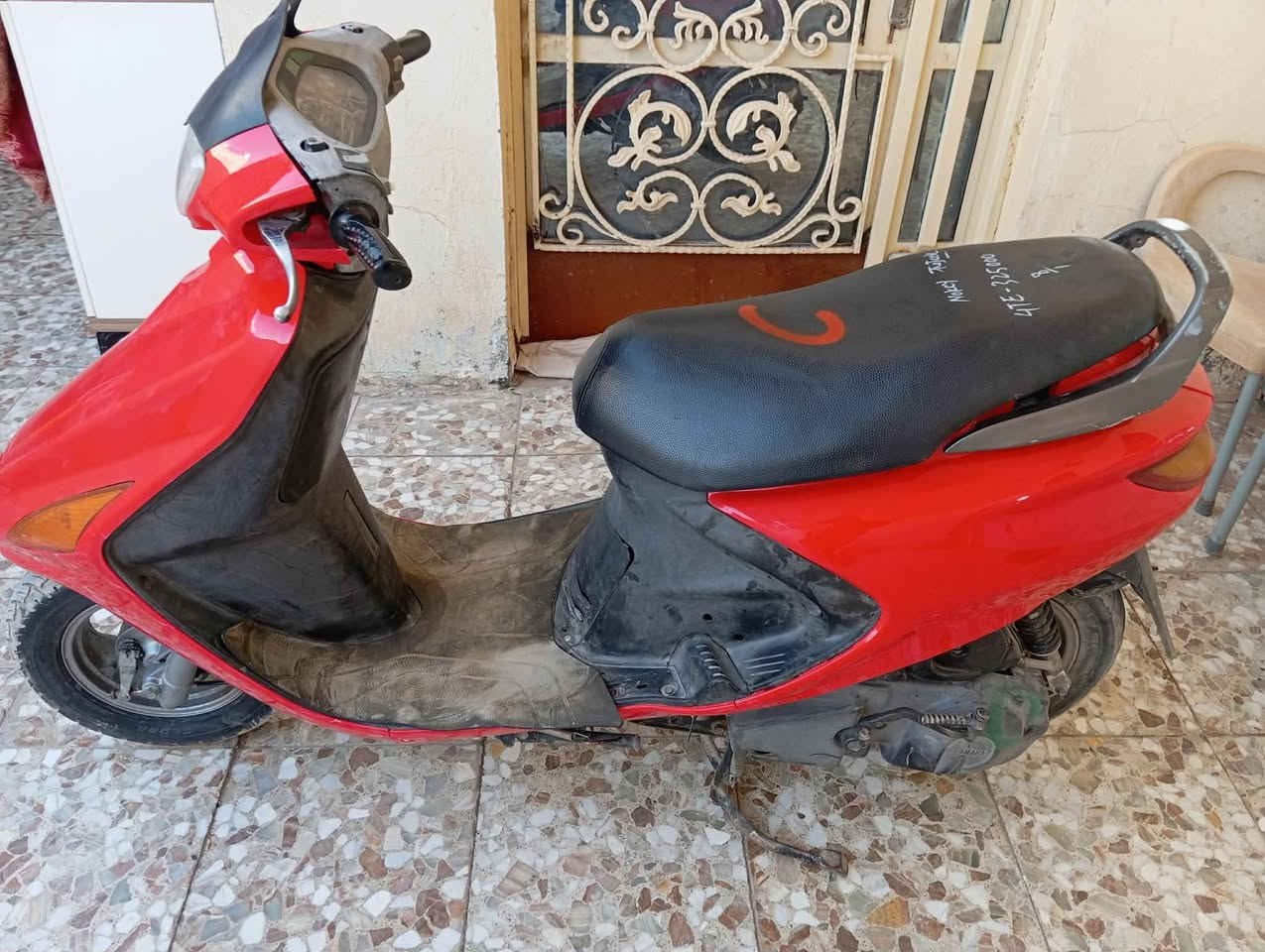 #بيع مستعجل رجائا موشراي اعبر المنشور
فراشه حاويه شوفت عينك مكينه كفاله عامه ختم واحد كهربائيات كلها شغاله نهضه معدل تخبل كل نقص مابيها صارلها شهر ونص من نازله سعرها 585وبيها مجال حك الجيه مكاني ديوانيه مركز رقمي *********** بي واتساب والشراي بي خير ويدلل
