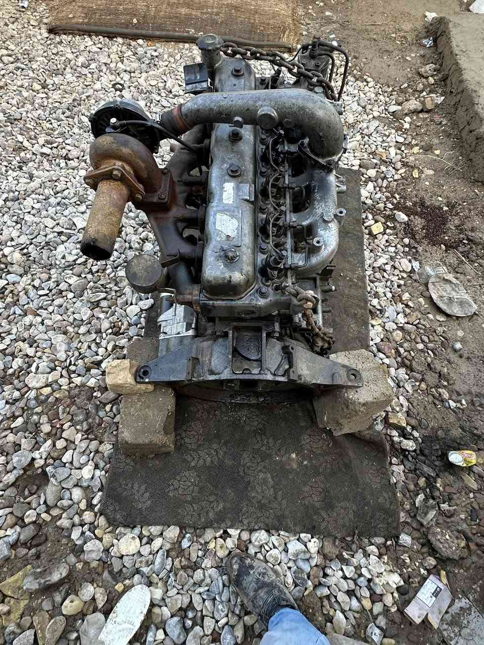 محرك ازوزه للبيع جاهز للشغل ***********
