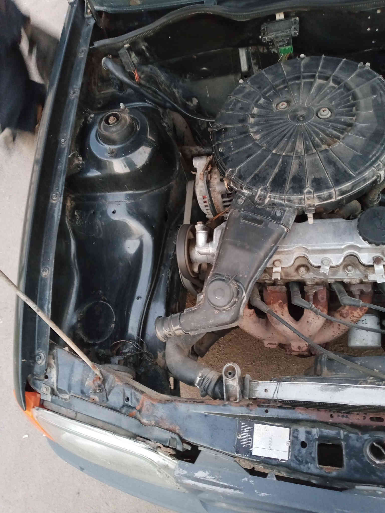 السلام عليكم للبيع اوبل كاديت موديل 90 جير عادي سياره تك باب سياره مسبوقه الجمالي رقم ديالى انجليزي تحويل ثاني يوم سعر البيع 25 ورقه مكانه بغداد ***********
