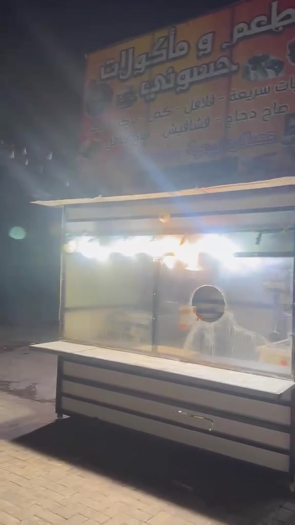 السلام عليكم كرفان للبيع مع هو وغراضه سعر خاص


**إذا كنت صاحب هذا الإعلان وتريد حذفه لأي سبب، رجاءا أرسل رسالة إلى الدعم الفني**