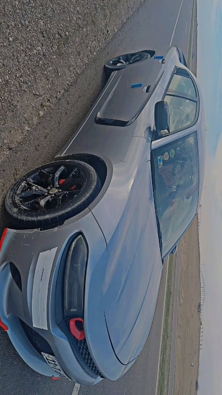 سلام عليكم جارجر للبيع موديل 2018 لون رصاصي رقم بغداد
محرك 3600 SXT السعر 195


**إذا كنت صاحب هذا الإعلان وتريد حذفه لأي سبب، رجاءا أرسل رسالة إلى الدعم الفني**