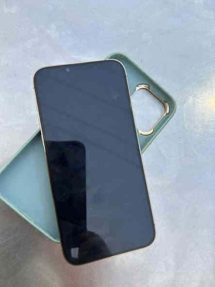 السلام عليكم
ايفون مستعمل نظيف ١٣ برو ماكس
مبدل شاشه
بطاريه
مع الملحقات
 كارتون
شاحن باور
سماعه
شاحنه
مع بكج كامل
مكاني بغداد
توصيل ماعندي
***********
