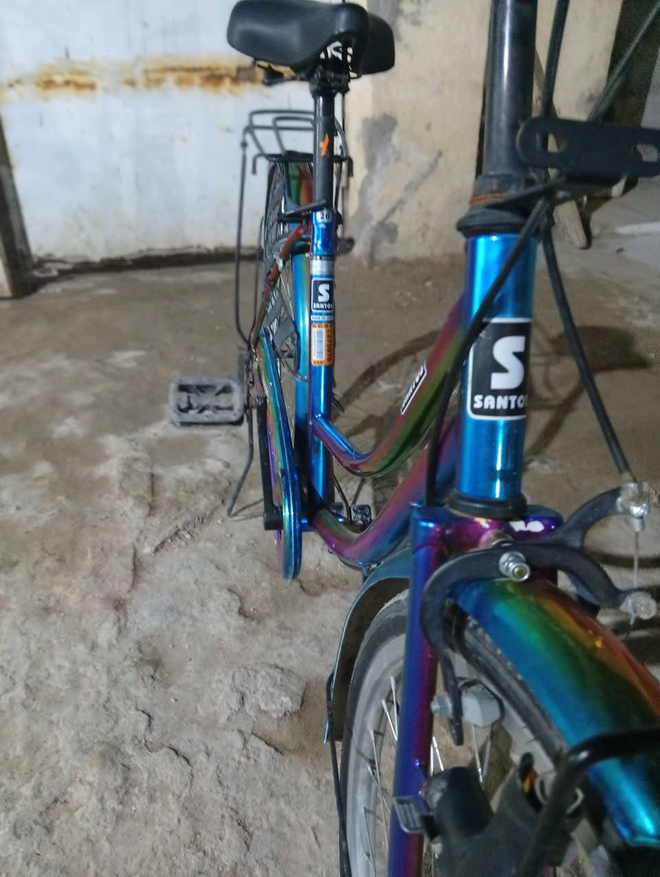 السلام عليكم بايسكل للبيع سبع الوان شركه ساندوس موديل 2025 سعر 150 وبي مجال رقم الهاتف *********** مكان طواريج السياحي
