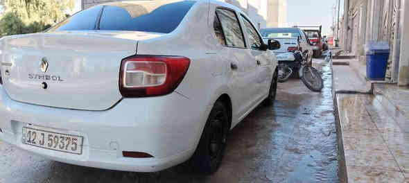 سلام عليكم مكلف بنشر 
رينو سنبل 2016 كير مكينه شرط طخم تايرات جدد كوبون بانزين صبغ باب وربع بل بوند بدون دواخل شرط سعر 73 بيها مجال *********** /*********** ارقام التلفونات واتساب بي
