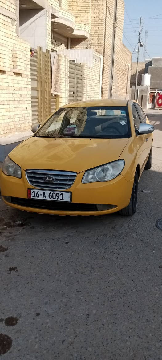 سياره خليجي
بيه ضربه بتكم الفوك الباب مال السايق 
سياره دكشن عالي 
سنويه بسمي 
السعر 90 وبيه مجال حك الجيه
***********
