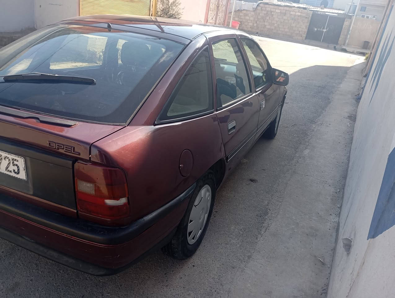 فكتره حجم ١٨ للبيع بدون ضرر طخم تايا جديد  كير شرط محرك اثر صرف رقم جديد سنويه ٣٥ للبيع التصال علئ رقم *********** مكان حي الزهراء السعر ٣٩ اومجال
