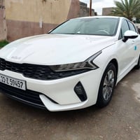 كيا 23 وكاله بعدها خليجي ماشي 30 الف بسمي للستفسار 07902824743