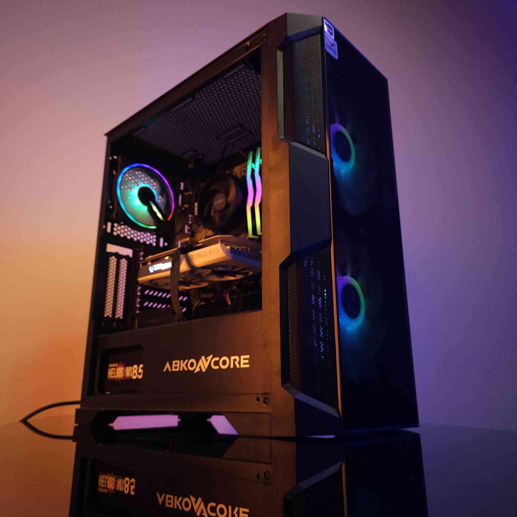 🔥 حاسبة Gaming قوية  🔥
💻 المواصفات:
معالج AMD Ryzen 5 5600X
كرت شاشة NVIDIA RTX 4060 – 8GB
رام 16GB RGB
تخزين 1TB
مزود طاقة 750
كيس Gaming RGB وتبريد ممتاز
نظام Windows 64-bit
🎮 تشغل جميع الألعاب الحديثة على إعدادات عالية
🎬 مناسبة للمونتاج والتصميم والبث
📌 الحالة: نظيفة وشغالة 100%
🖥️شاشه نوع كيكبايت 200 هرتز
⌨️🖱️كيبورد ماوس
🔋يوبيس 1500
السعر 2 مليون 
تنويه سبب البيع محتاج فلوس والله 
--------------------------------------------------------------------
-------------------------------------------------------------------


**إذا كنت صاحب هذا الإعلان وتريد حذفه لأي سبب، رجاءا أرسل رسالة إلى الدعم الفني**