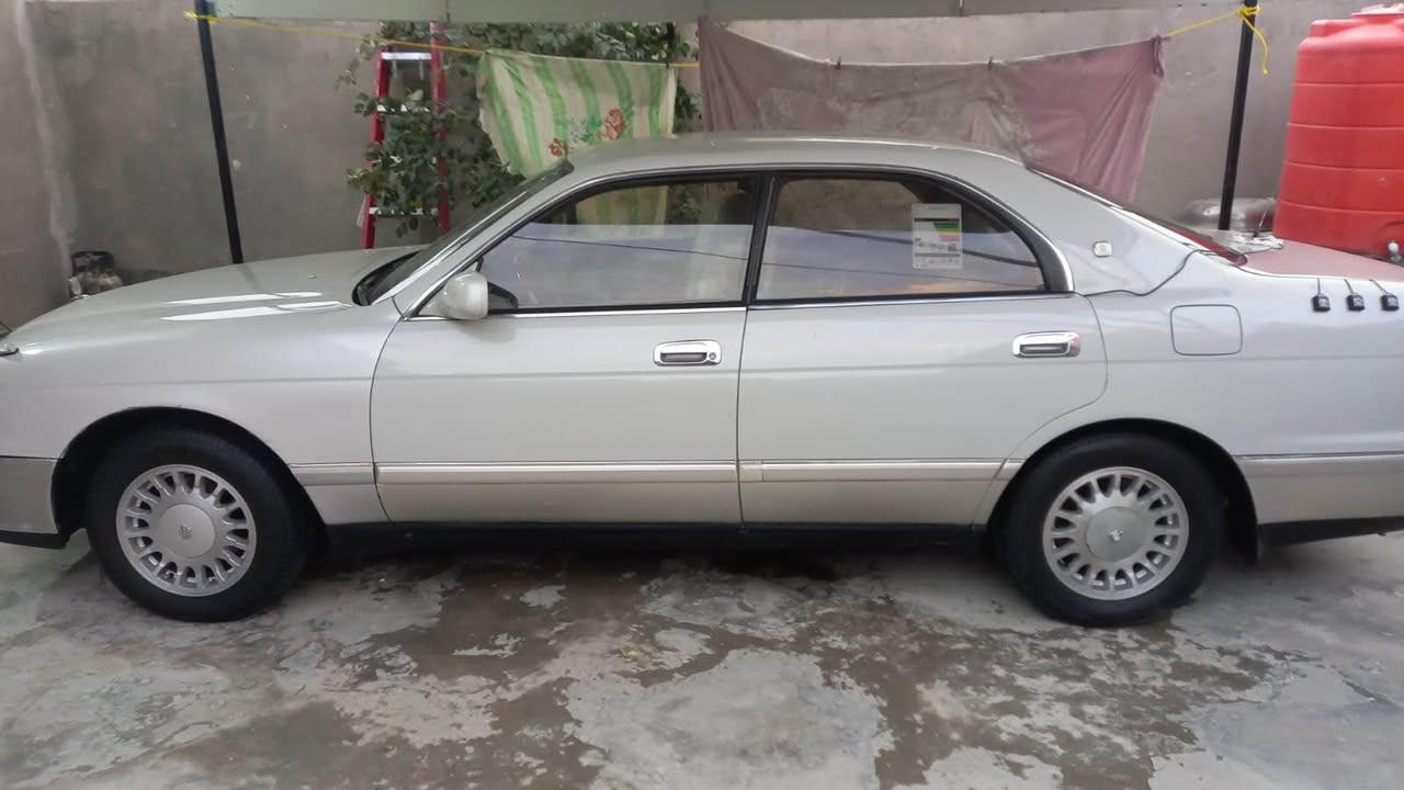 السلام عليكم 
بطه للبيع العنوان  البصــره الزبير 
السياره مكفوله من الضربه والكص والنقل جثه السياره جاهزه من حداده وتايرات وكهربائيات وتبريد ماناقصها شي محرك ثنين ونص  السياره بسمي تحويل مباشر رقم نجف غير متواجد على الفيس ومكلف بالنشر 65 وبيها مجال *********** البصرة, العراق
