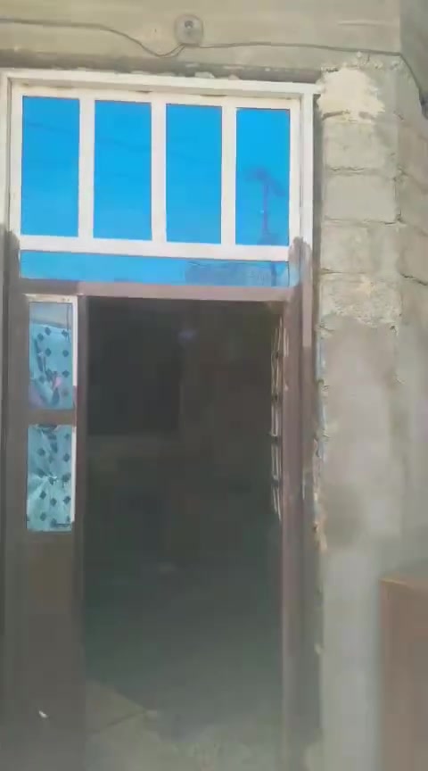 سلام عليكم بيت للبيع مكان قضاء الزوراء المعامل معمل التمر لتواصل الرقم ***********
