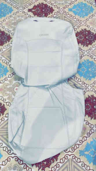 السلام عليكم ورحمه الله وبركاته
تلبيسه جلد اصليه تفصيخ حاويه 
زيرو شرط جلخ مابيه جلد اصلي
وارد اليابان لا مجلوخه ولا مفطره 
لون بيجي علامه حفر كراون جديد
كلش لا غسل ولا تلعب بيه جيب وشد

اصل شاهينه ✈️ 

***********
***********

موجود توصيل الجميع المحافظة العراق
