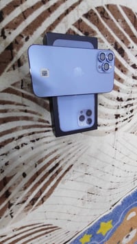 ايفون 13 برو ماكس 256 ذاكرة  بطارية 84%‎ نضافة 100 السعر مناس  0771991...