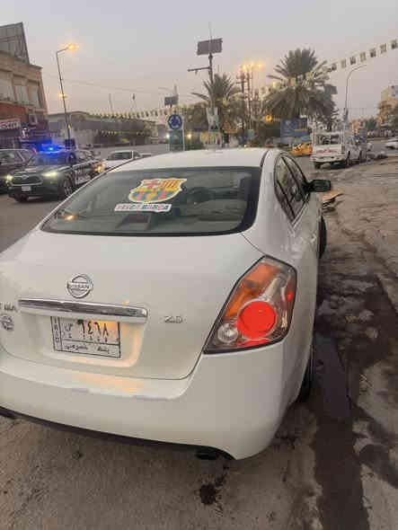 نيسان التيما.2009 مكينة 4 سلندر السيارة نضيفه  مكينه مكفول وكير مكفول كشنت جلد شاشه السيارة منضومت زنون ومنضومت تبريد جديده ابيع شرط التحويل                                         
 السعر 83بيه مجال بصيط 
***********
