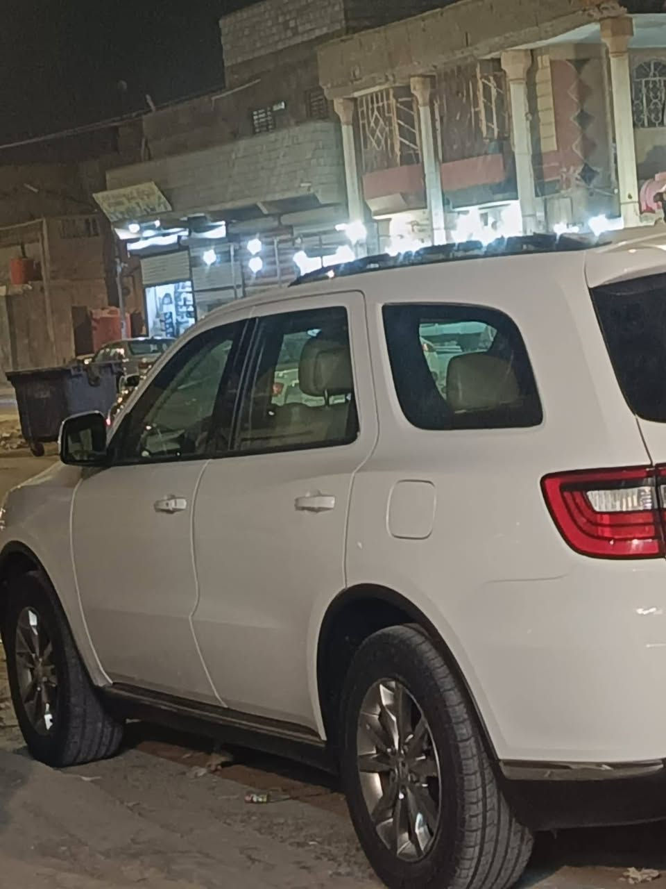 السلام عليكم دورنكو مديل 2018 خليجي مكفولة ما عدا بارد بسيط بالمدكر الايسر الامامي رقم شمالي ماشيه 105 وكاله هارلم بسم شركة السعر 2060 ورقه
سيارة نظيفه وعلى البلاد
عنوان السيارة البصره حي الحسين
الرقم ***********
