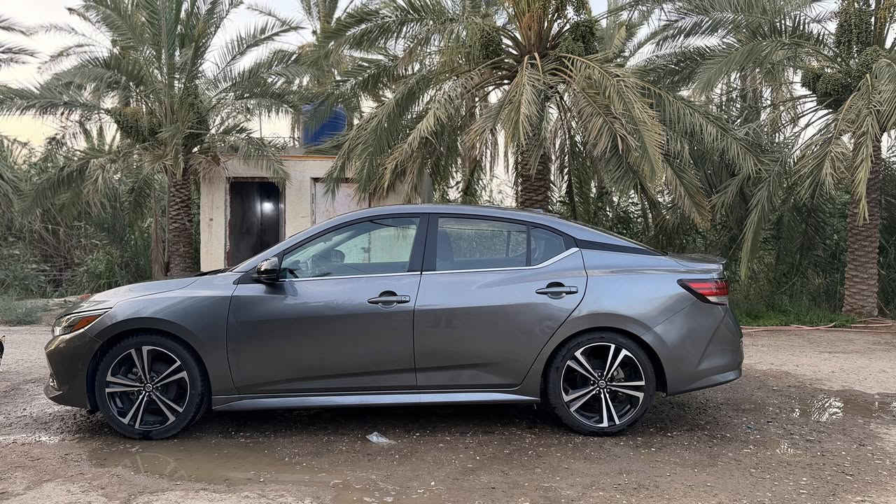 نيسان سنترا 2023 
وارد امريكي حادثها جاملغ امامي وجاملغ خلفي بالداير بيه صبغ 
مواصفات SR 
رقم اربيل الجديد 
محرك 2000 ماشيه 35 الف ميل السعر 135  وبيها مجال مكانها البصره قضاء المدينه 
***********
***********

