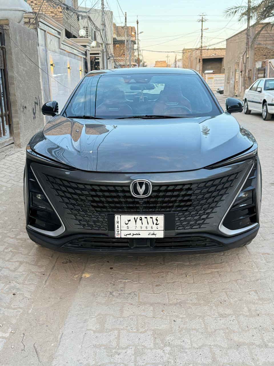 السلام عليكم شانجان يوني تي ٢٠٢٢
سياره بيها سونار مكفوله من ضربه وصبغ وتبديل سياره كلش جديده السعر ١٦٠ وبيها مجال عنواني بغداد حي اور ***********
او مراوس بشانجان يوني k فقط مديل ٢٣ او ٢٤ او ٢٥
