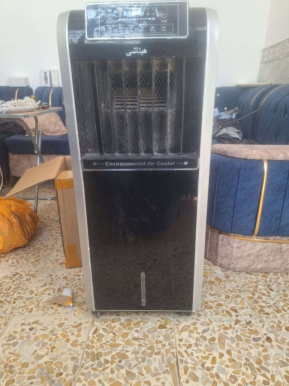 مبرده يابانيه اصليه صغيره لكن بروده ثلج سعره 75 مكاني نجف حي ميلاد ***********
