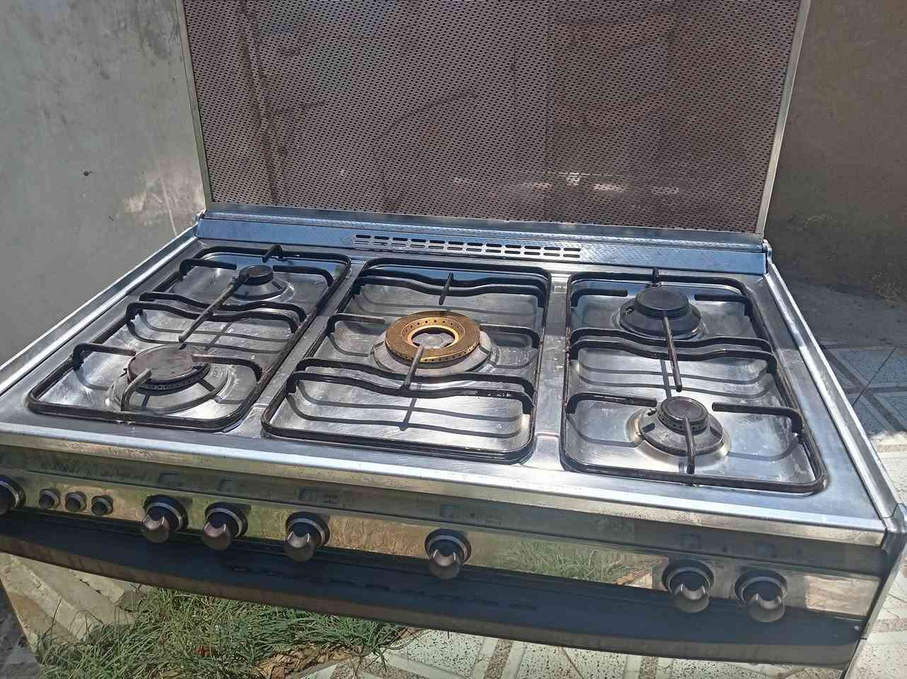 ثلاجة وطباخ للبيع السعر خاص


**إذا كنت صاحب هذا الإعلان وتريد حذفه لأي سبب، رجاءا أرسل رسالة إلى الدعم الفني**