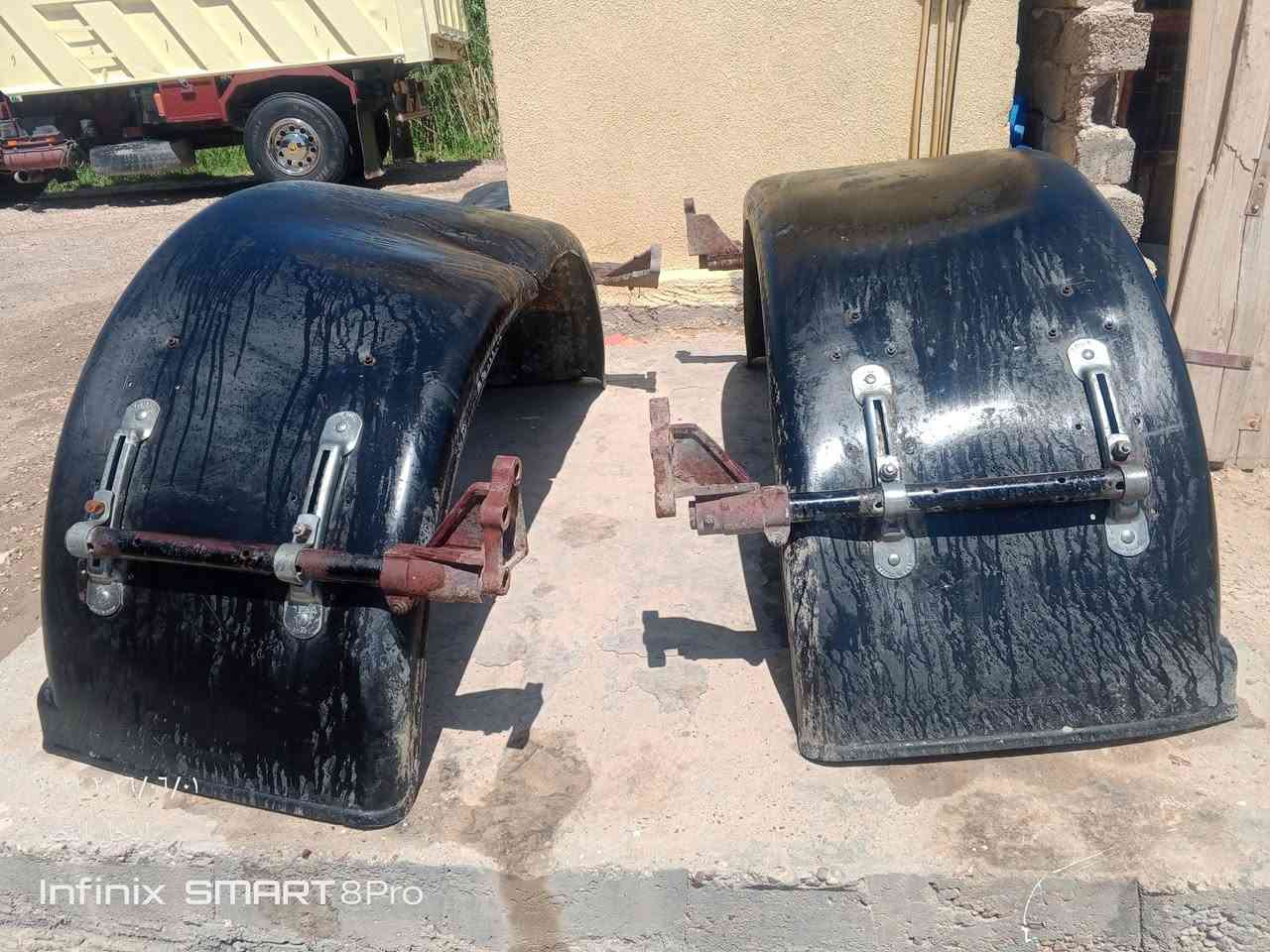 جملقات راس البي  وكاسحه هيه وزعانفه جديده لبيع ***********
