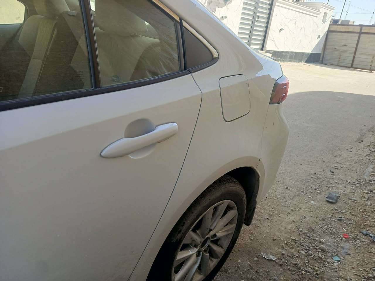 السلام عليكم كورلا ساز 2024 سيارة فول مواصفات قطرة صبغ مبيهة بس شخط بل باب السيارة محتاج الفلوس متوازي سعر 185 قفل *********** مكاني بغداد قريب على حي العدل
