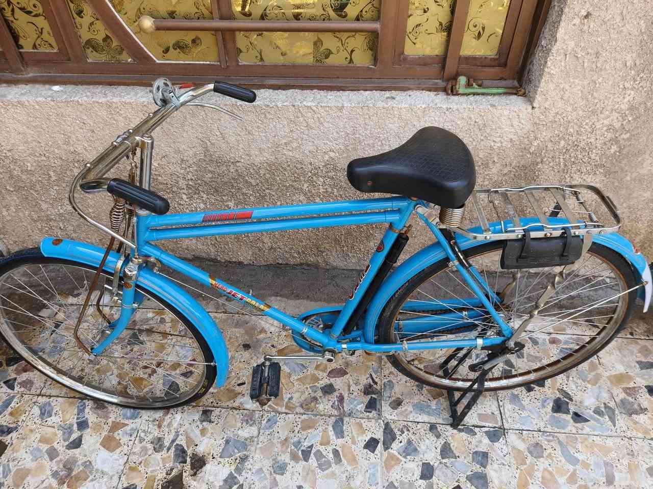 بايسكل ياباني أصلي جديد البيع سعر 90الف بغداد المشتل ***********
