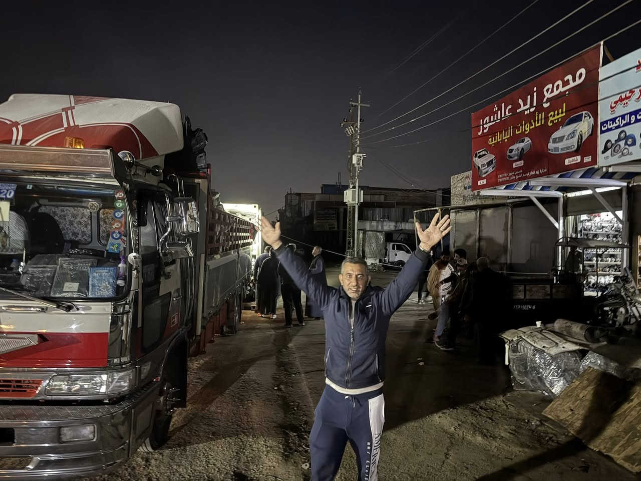 تم بعون الله اليوم تم وصول 3 حاويات محركات كراون ملكة ماجستا شاهينه في في تي اي  مجمع زيد عاشور 
بلوك الثالث ***********
