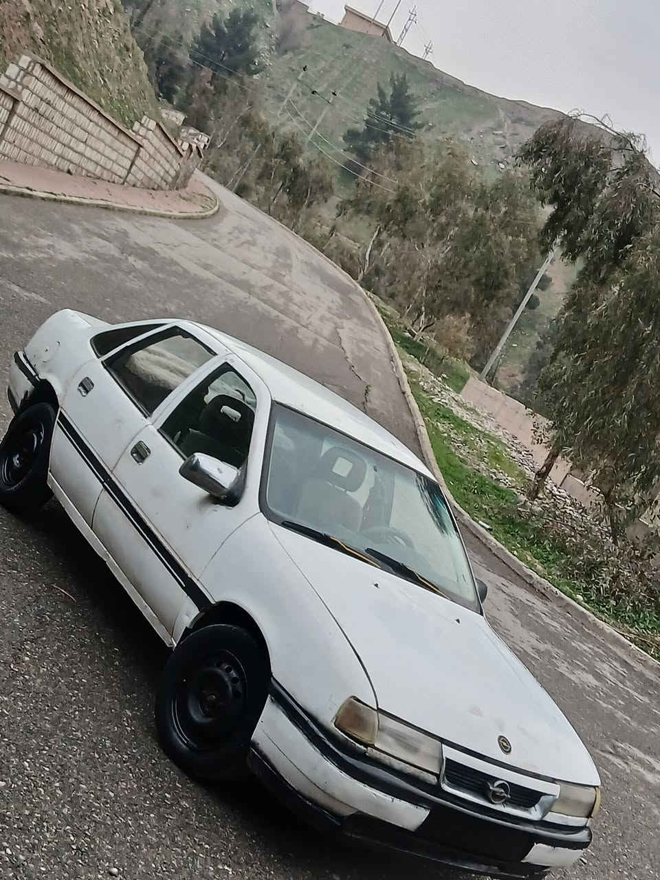 گیروماکینای بەشەرت سحری9گەڵە هاموگیانی ئی شەکا
شوین تەق تەق*********** گەرمی لەیت فڵ چە کرەبای هاموی مازبوتە مەسروفی تیانییە
