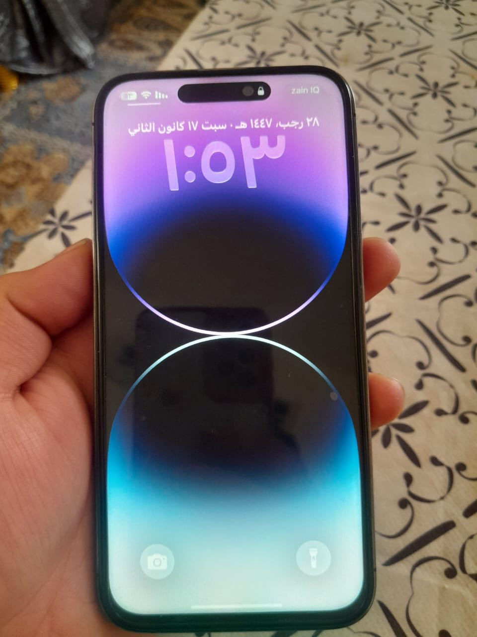 سلام عليكم ١٤برو ماكس جاهز نضيف حيل بطاريه ٨٤ ذاكره ٢٥٦ مبدل فقط شاشه اصليه ٣خيارات السعر ٦٥٠ وبي مجال واتساب ***********
