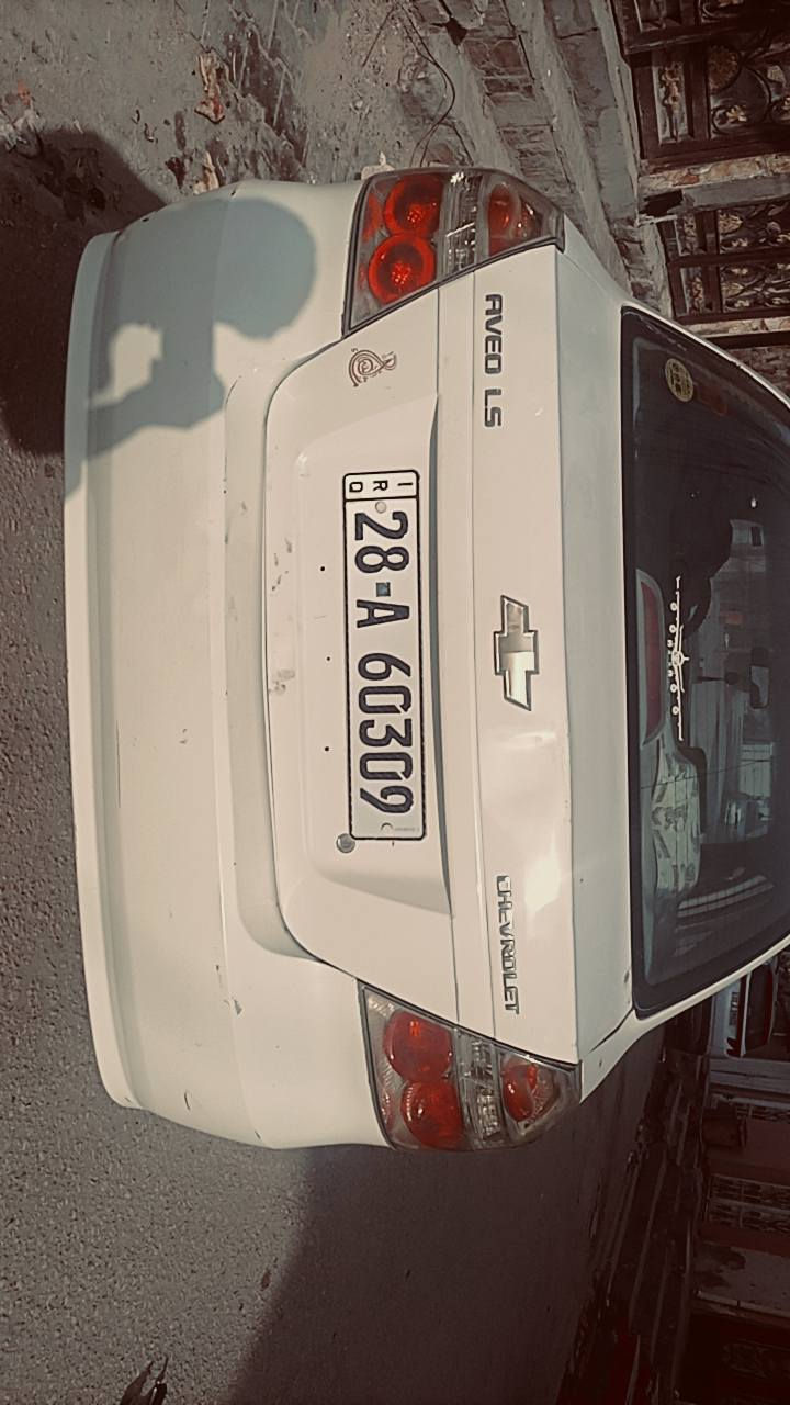 السلام عليكم افيو 2011 سياره مكفوله من الضربه والصبغ مواصفات معروفه ماشيه 200 الف كم فقط دواخل لونين  رقمها نجف الدولي السيارة كير عادي محرك 1400 مفتوح  جاهزه من كل شي من حداديه وكير فقط بيها حالوب بسيط السعر 65 وبيها مجال بسيط الي مهتم يتواصل وياي على هاذا الرقم ***********
