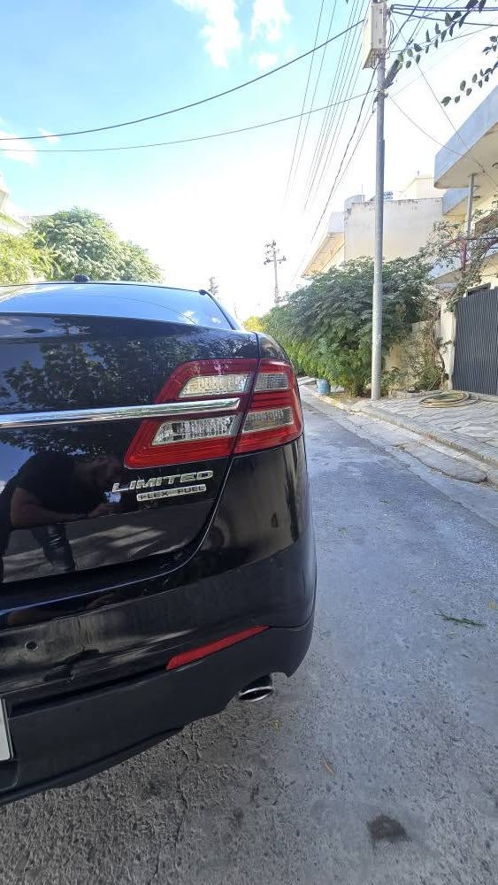 Ford taurus 2016  limited  
گێڕو مەکینە بە شەرت مەکینە ٦ پستۆن 
سەنەویو رەقەم تازەیە  
سەیارەی مەعرەز نیە 

مواسەفات ئەمریکی
کوشن هیتەر  و سارد و کارەبا و جلد و چوپ
لیدی دەعامی پێشەوە 
شاشە گەورە ٣ شاشە  و حاسە 
سوکان ڤۆلیۆم و تحدید سرعە
تەبرید مەرکەزی ❄️
نزامی flex fuel ی تیایە 

سەیارەکە ١ پارچە و پەلەیەکەی هەیە  بێ ناو گردن ئێرباک سیستەم بەس سوکان شربازهير, السليمانية


**إذا كنت صاحب هذا الإعلان وتريد حذفه لأي سبب، رجاءا أرسل رسالة إلى الدعم الفني**