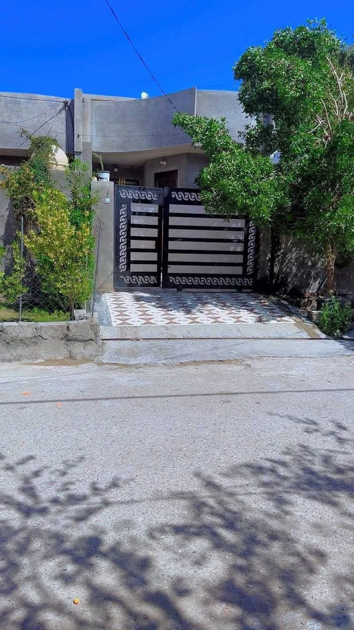 البيت البيع حي العسكري
شارع ابو عامر البيت طابو البيت مطلوب اسكان ناسب الشراء البيت سعره مناسب شارع ابو عامر التميمي 
البيت طابقين غرفتين نوم 
جديد وحديث 
***********
