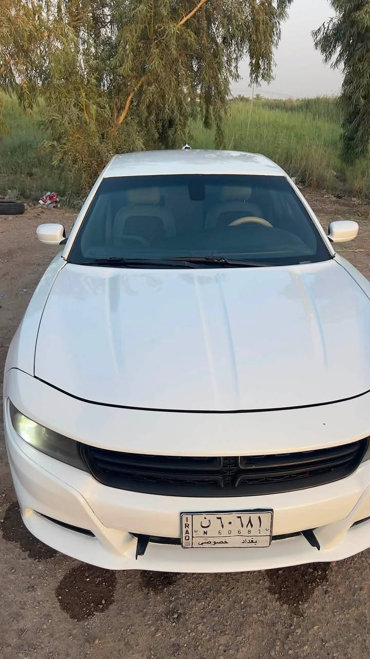 سعر 140 وبيها مجال
جارجر مديل 18اصل رقم بغداد سياره بوليسي توو ويل 6Vسته سلندر شرط شلعه مالتها مالت هيمي  شلعتها شگ لگاع 😅كير الف تعليك  مواصفات عاديه حساسات خلفيه كامره شاشه وسط للمس 
محورها غاز سياره مسويلها ادامه كامله ع ايدي سياره تخبل راديتر ماي جديد مروحه طياره يعني حماوه انساها تبريد ثلج
سياره بيها ضربات بالبدي لان بوليسي اكفلك عيب شرعي وگصه واصوليات ومكينه وكير
 مكاني سوق شيوخ  كرمة بني سعيد  ***********
