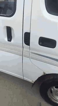 نيسان يورفان اللبيع سيارة جاهز كير محرك اكسل تخم تاير كهربايات كلهه شقله سيارة بسمي سيارة مصفره موديل 2010مكاني بصره سعر 105 وهاذا رقمي ***********
