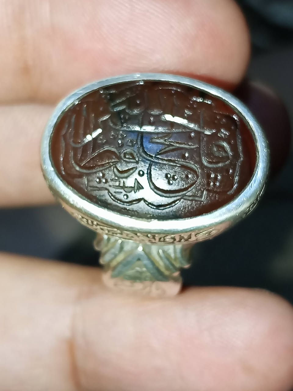 اللهم صل وسلم على محمد وآل محمد الطيبين الطاهرين 
خاتم 💍 عقيق يماني كرزي صياغه ثقيله يدويه 
150


**إذا كنت صاحب هذا الإعلان وتريد حذفه لأي سبب، رجاءا أرسل رسالة إلى الدعم الفني**