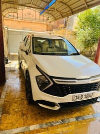 سبورتج للبيع موديل 2025فول مواصفات عدى البنراما ماشيه 8000 كم يعني زير...