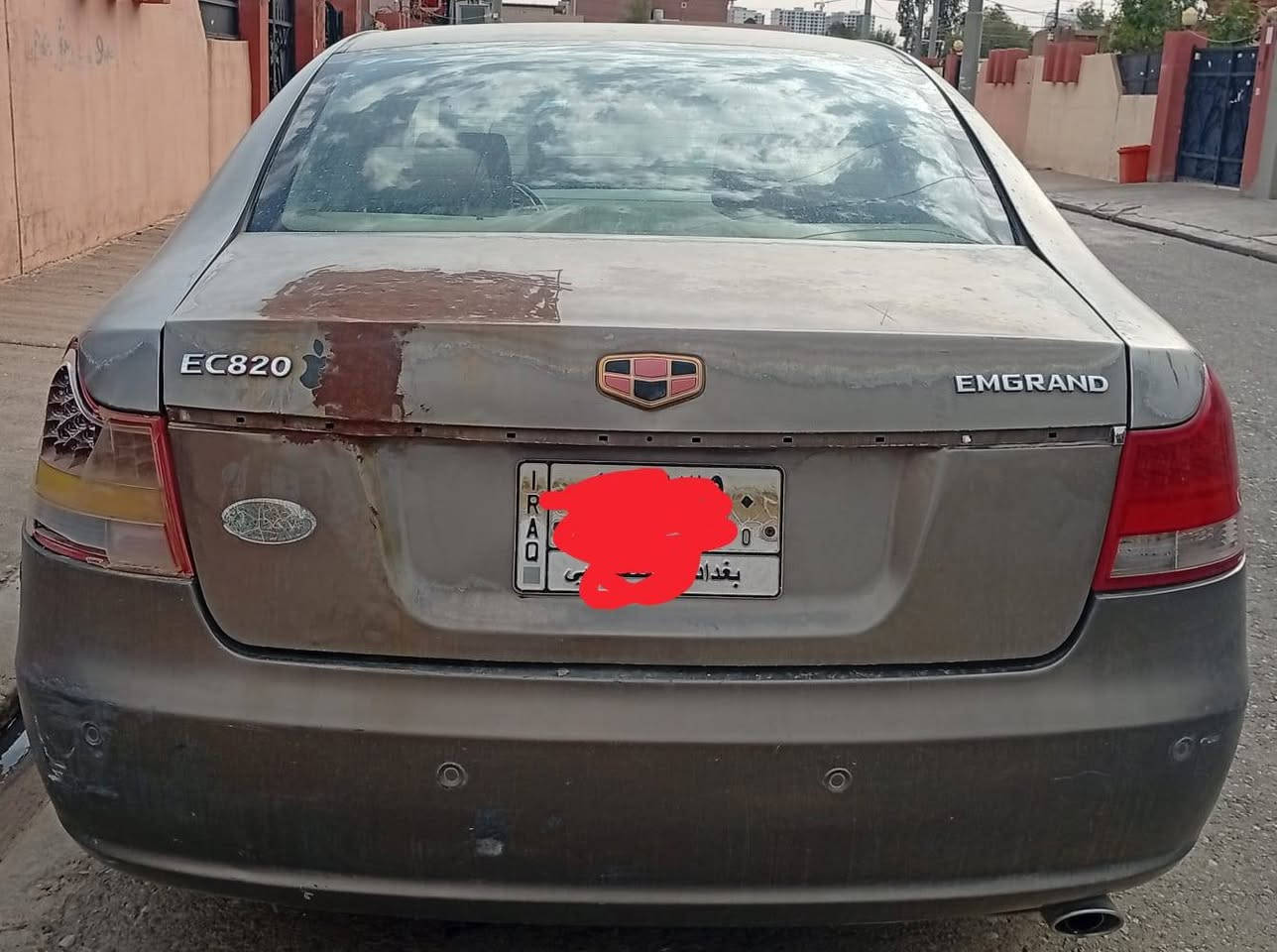 سلام عليكم للبيع ام كراند C8 موديل 2013 كير محرك ميستوبيشي ياباني بلادي تبريد تدفئه باتري تايرات صدره جديد سياره نظيفه بس تحتاج صبغ جراد من الشمس سياره اصوليه ماندل راعيه السياره عندي مكاتبه بيه اتكفل بيه سرقه وعاشائر اسوليك بيه مكاتبه  رقم بغداد سنويه ساقطه
السعر 40وبيه مجال قليل 
 مكان السياره بغداد حي الاعلام توصل خاص 
مفتوح


**إذا كنت صاحب هذا الإعلان وتريد حذفه لأي سبب، رجاءا أرسل رسالة إلى الدعم الفني**