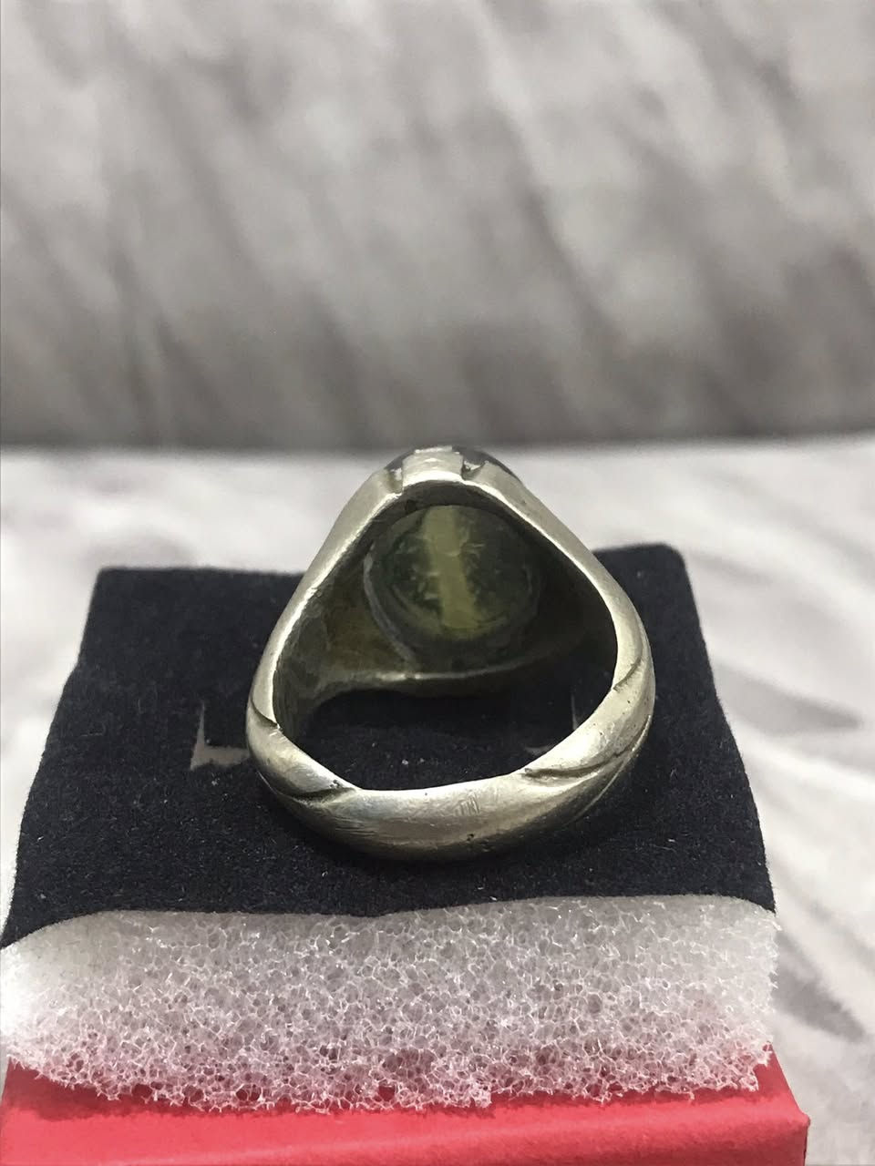 السلام عليكم
محابس قديمه صياغه حلوه و قديمه 
الاستفسار مراسله الصفحه يوجد توصيل جميع المحافظات


**إذا كنت صاحب هذا الإعلان وتريد حذفه لأي سبب، رجاءا أرسل رسالة إلى الدعم الفني**