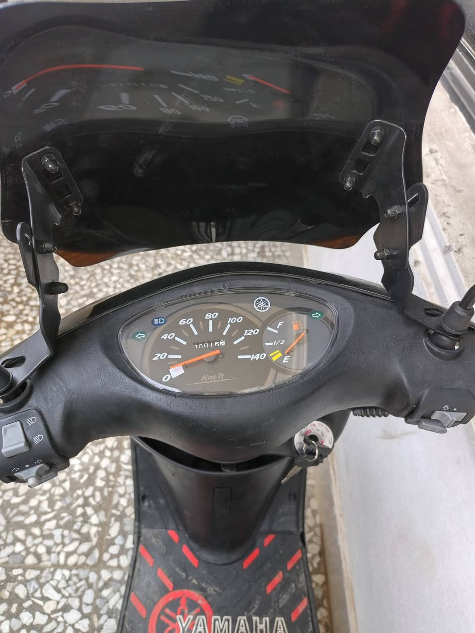 دراجه بريز جدا نضيفه كفاله عامه مكينه خرسه شلعه تخبل سعر ٨٥٠ مكاني الاعظميه..تلفون ***********
