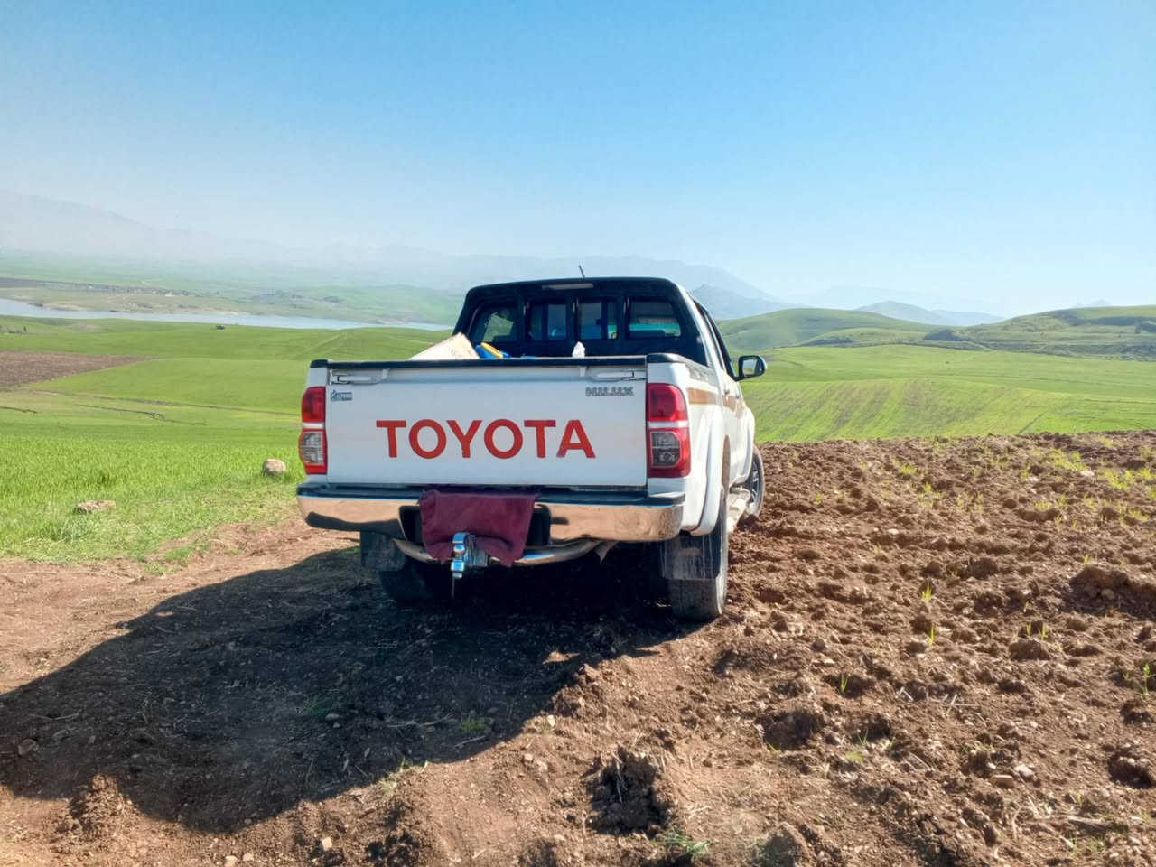 مه رزیە 2013
بۆنیدو چەمە لوخی ڕە شە   یە ک قرچی بچوکی هە یە    کەمێک  ساردی هە یە 

گێڕمە کینە  اکسل و شانسی بە شە رت     سەنەوی بە سە ر چوە تەحویل و غرامەی بە شەرت دوای معاملە  غرامە کەت ئە درێتەوە 
تایە ی تازە و کامل  کارەبایات و تەبریدی  بە شە رت 

سعری 160گەڵا و تۆزێک  مە جال    شوێن شارە زوور


**إذا كنت صاحب هذا الإعلان وتريد حذفه لأي سبب، رجاءا أرسل رسالة إلى الدعم الفني**